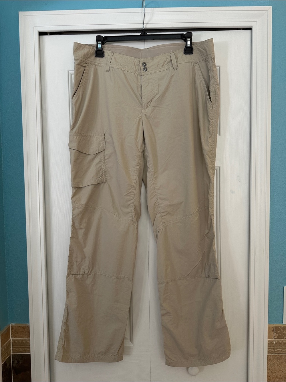 Women's Beige Boot Cut Cargo Pants - Lightweight Flare Trousers